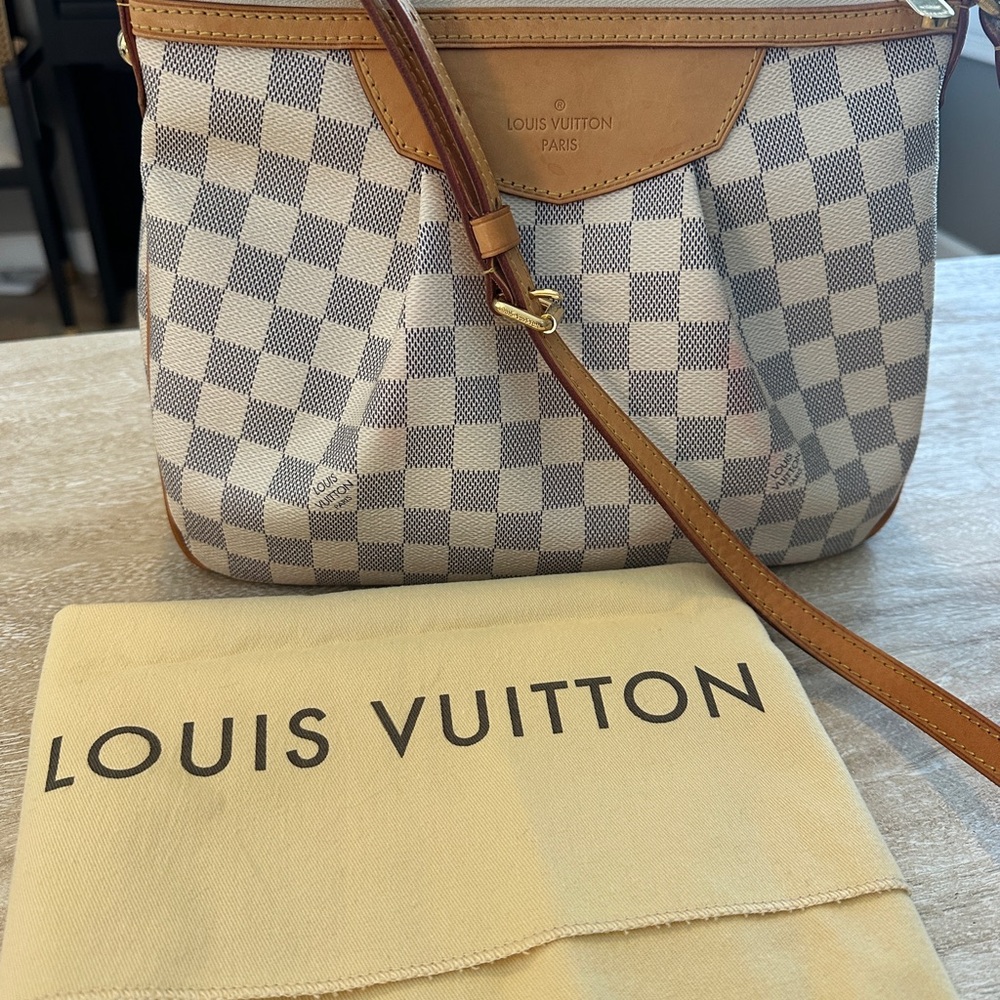 Louis Vuitton Damier Azur Siracusa PM Cream Crossbody/Shoulder Bag